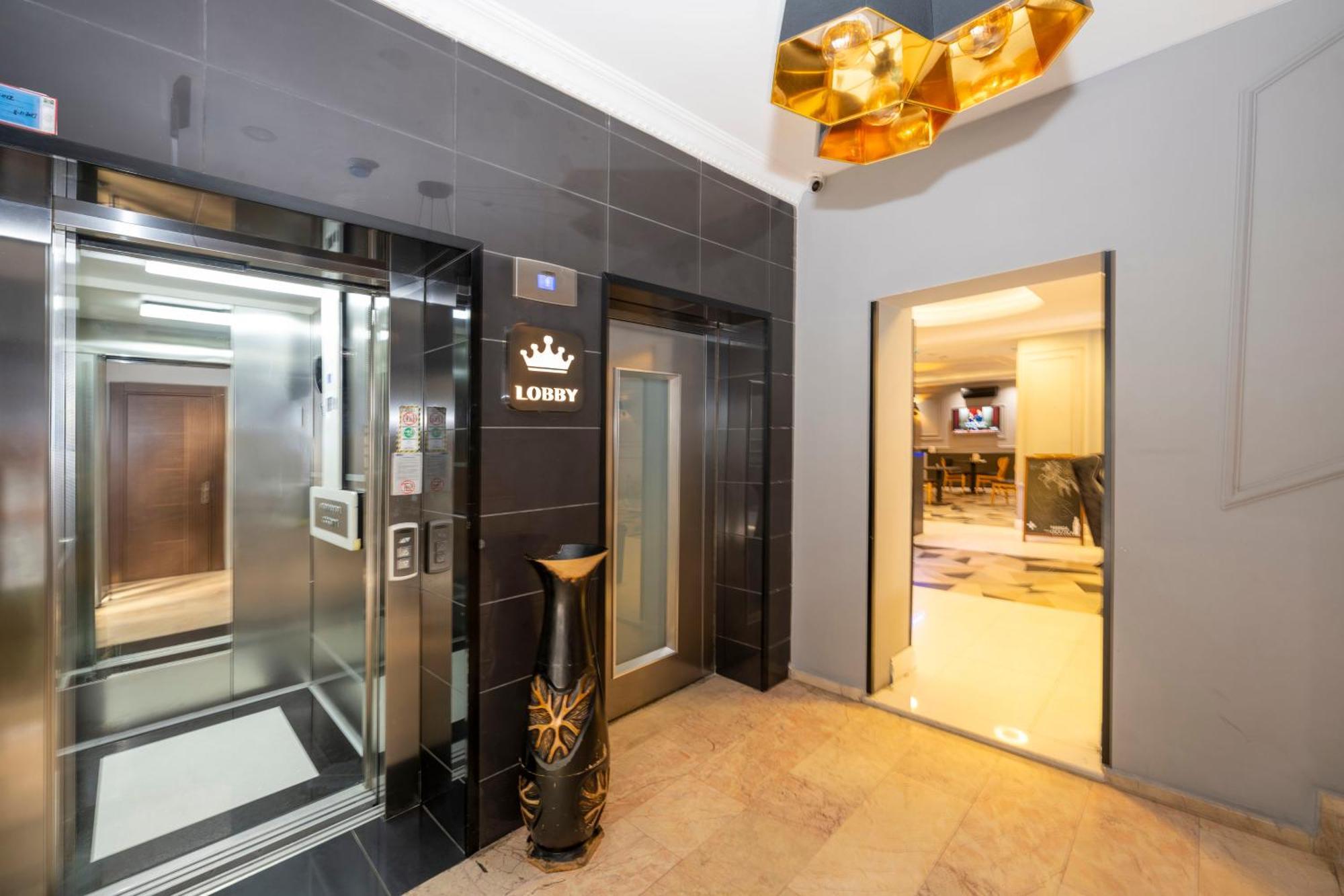 Comfort Suites Hotel Istanbul Exterior photo